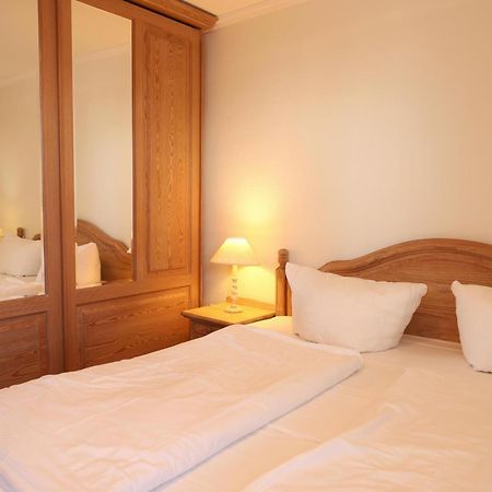 Strandnahe Ferienwohnung, Zentral Gelegen, Wlan Und Balkon, Andreas Dirks-Str. 1 Westerland Ngoại thất bức ảnh
